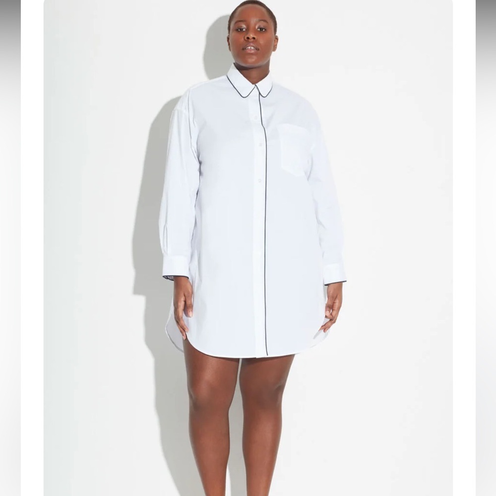 See Rose Go White Signature Tunic Shirt Dress. Size 1 (1X). Black piping $148